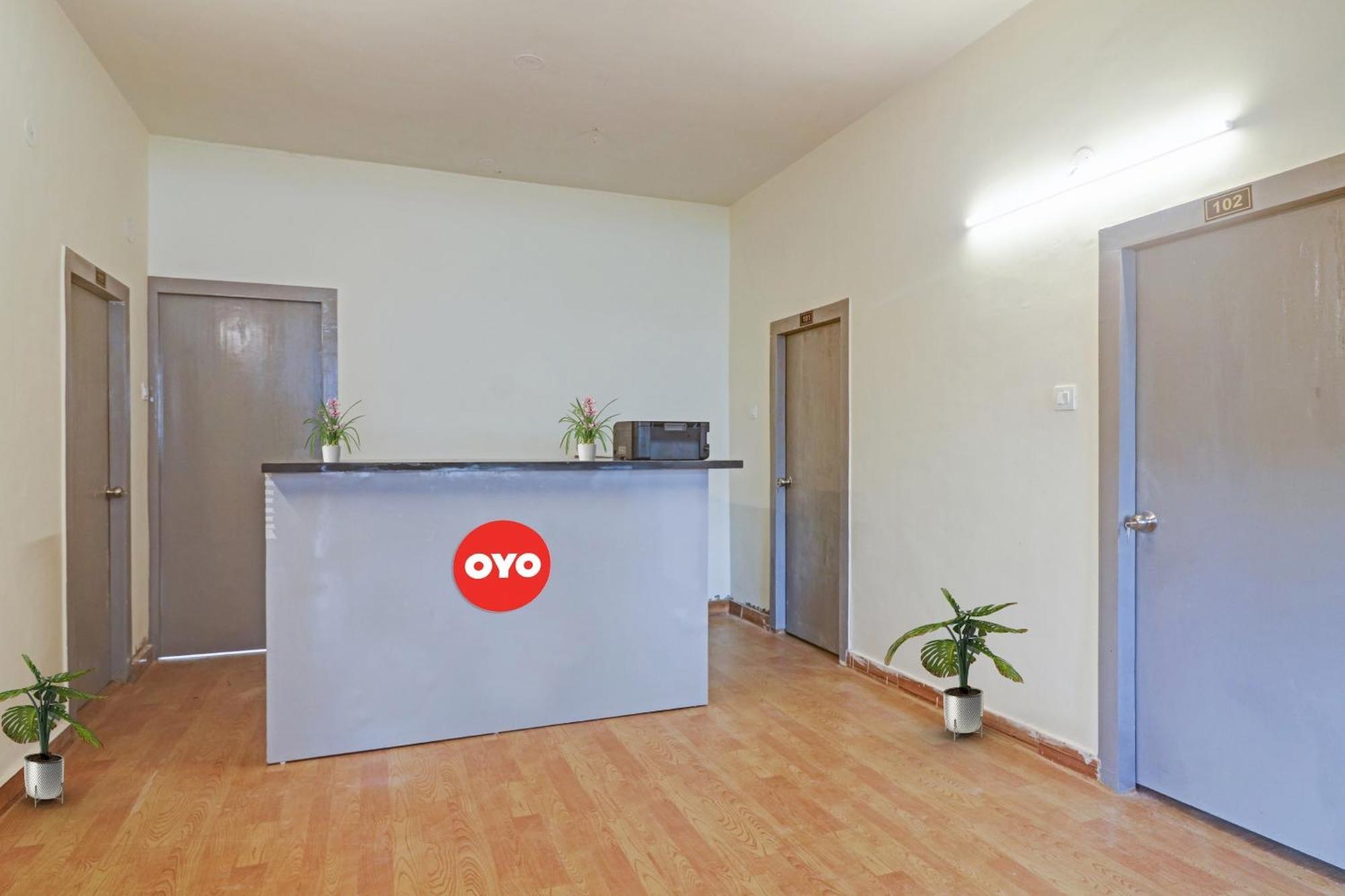 Hotel O Lavish Stay Хидерабад Екстериор снимка